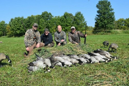 Canadian Goose Hunt Wisconsin